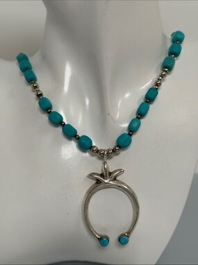 Navajo sterling Silver Real Turquoise Bead Necklace​